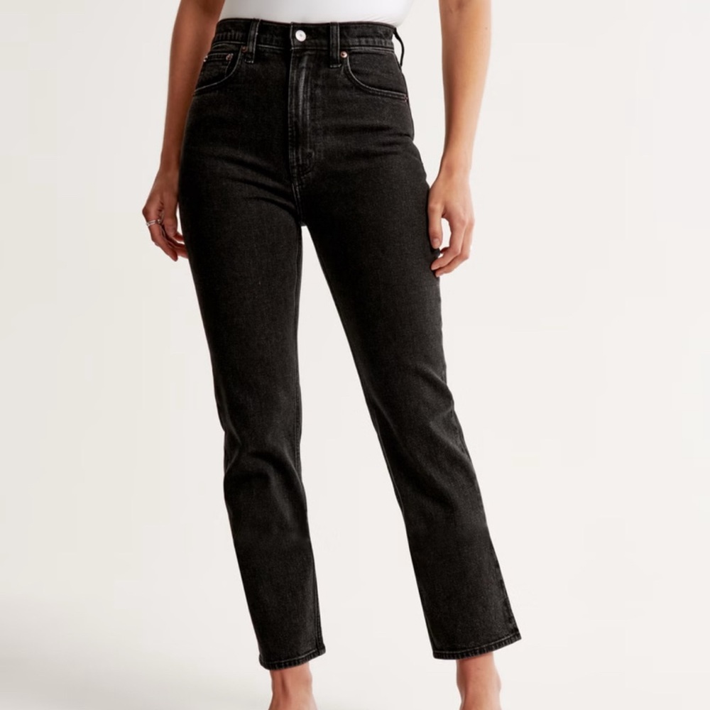 Abercrombie & Fitch Ultra High Rise Ankle Jeans - Size 24